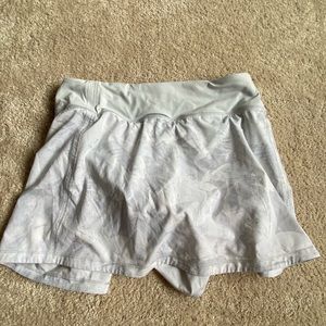 Lululemon skirt